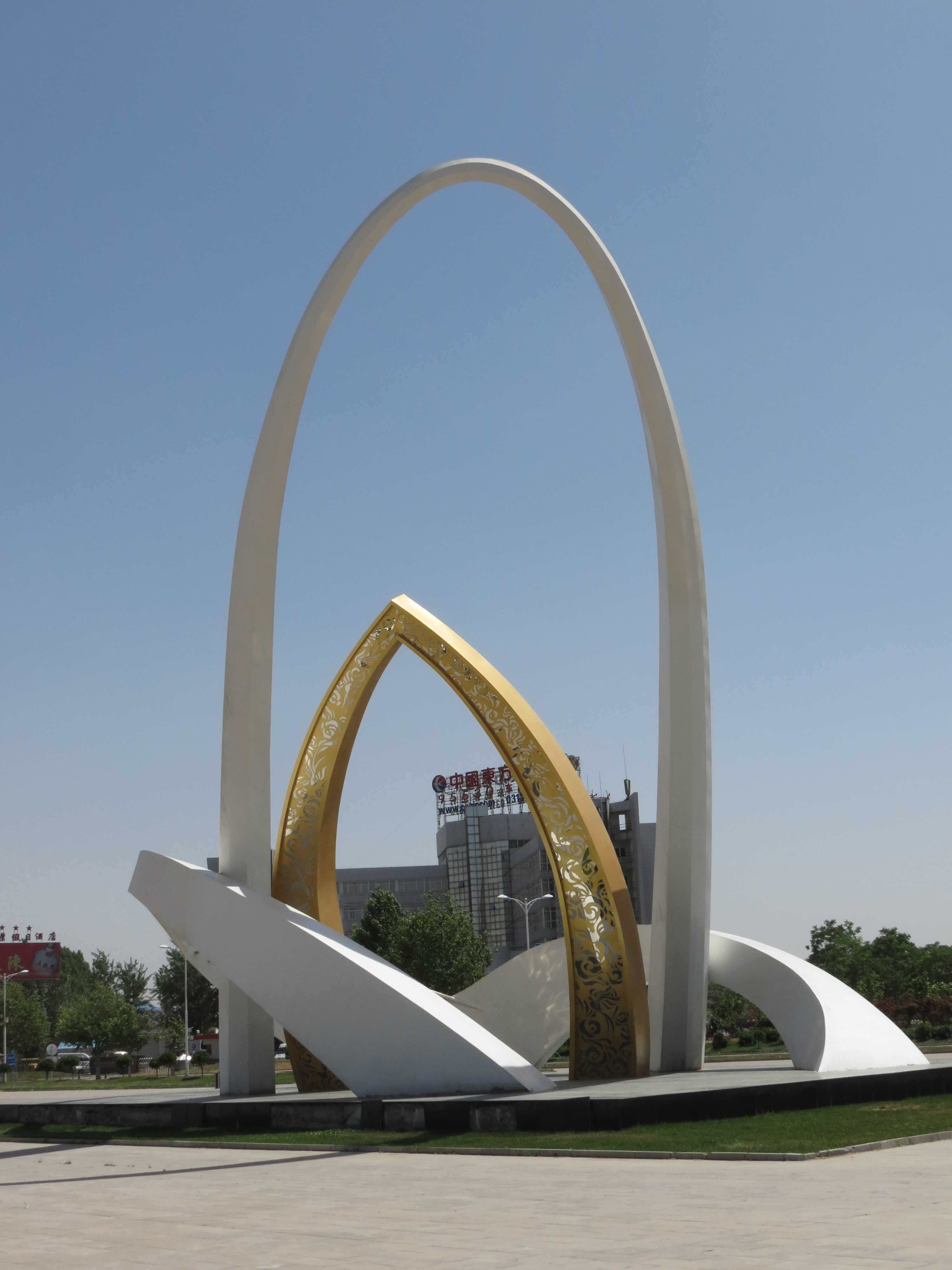 機(jī)場(chǎng)景觀雕塑,大型廣場(chǎng)標(biāo)志,廣場(chǎng)大型雕塑