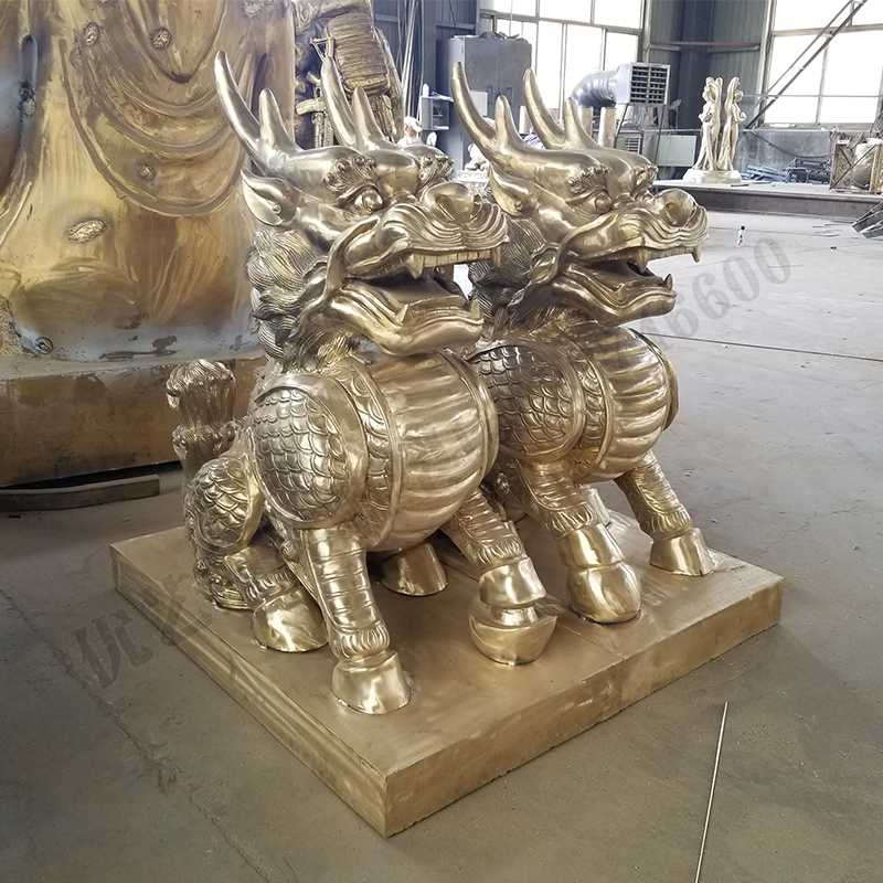 銅麒麟擺件，風(fēng)水麒麟擺件，傳統(tǒng)麒麟雕塑